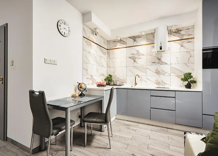 Lumina Luxury Apartments Manufactura