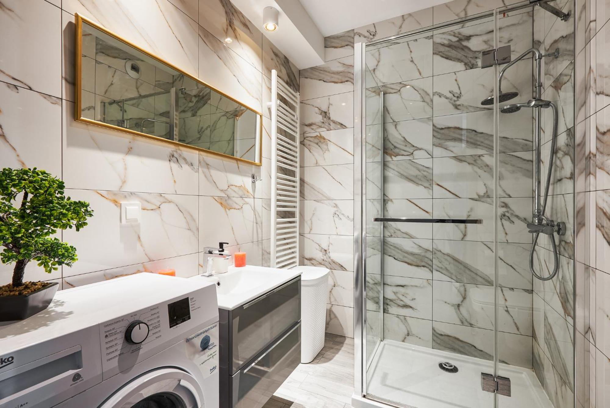 Lumina Luxury Manufactura Lodz (Lodz)